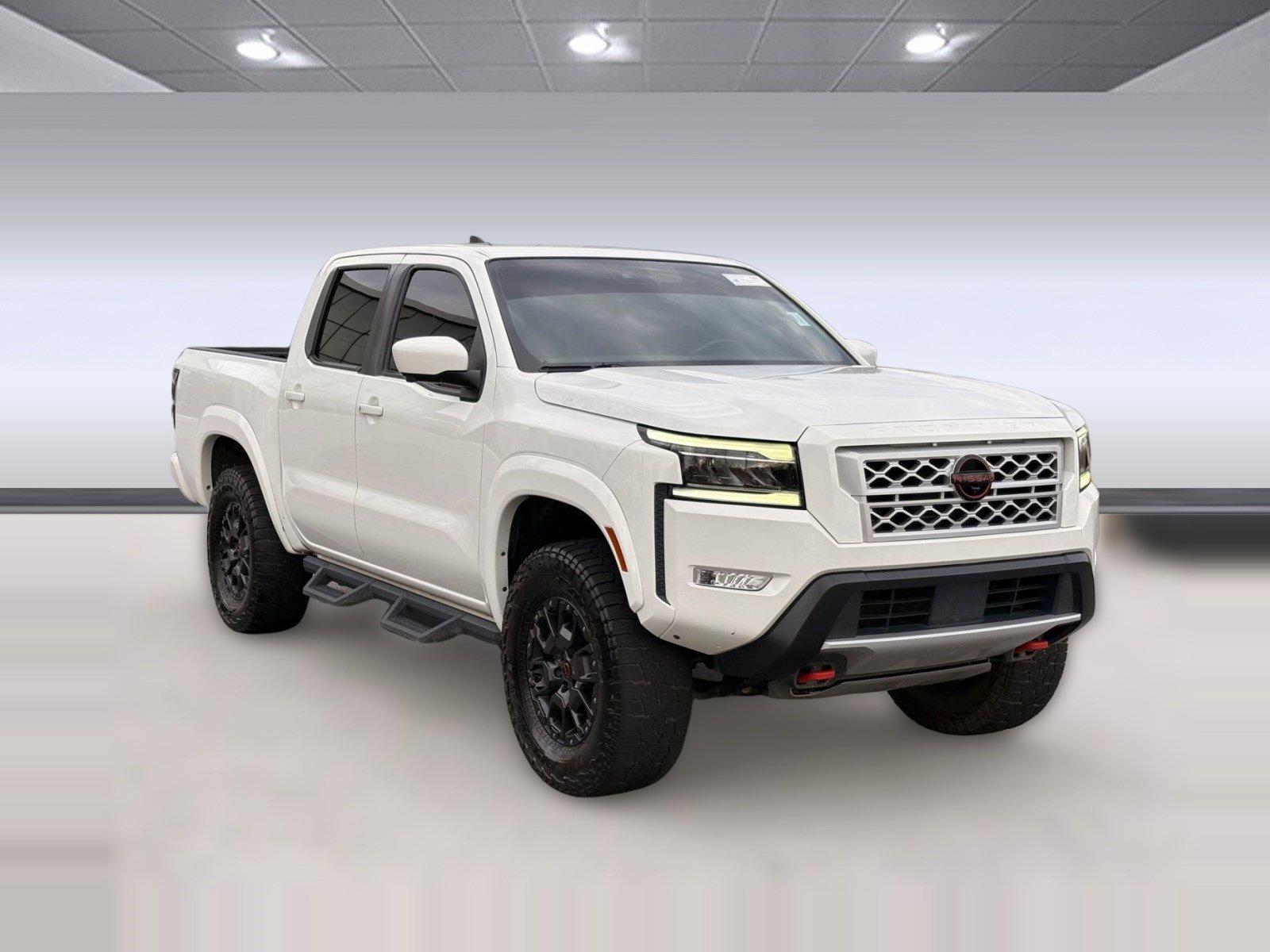 Used 2022 Nissan Frontier PRO-4X w/ Pro-4X Premium Package image 7