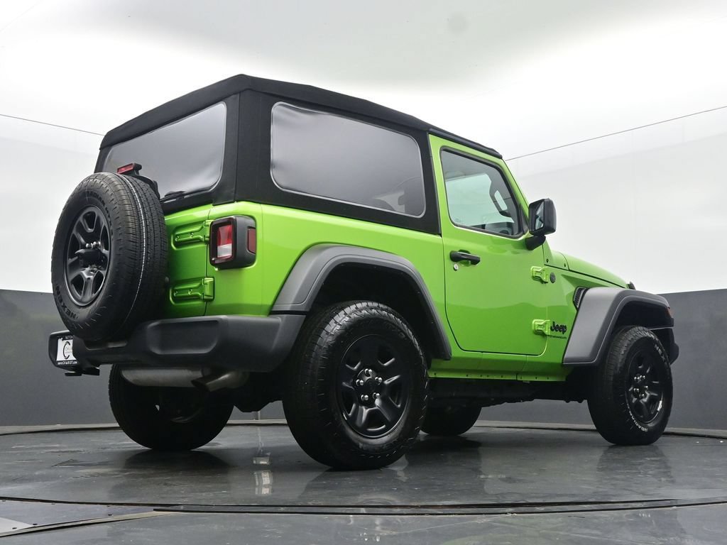 Used 2025 Jeep Wrangler Sport AWD/4WD image 48