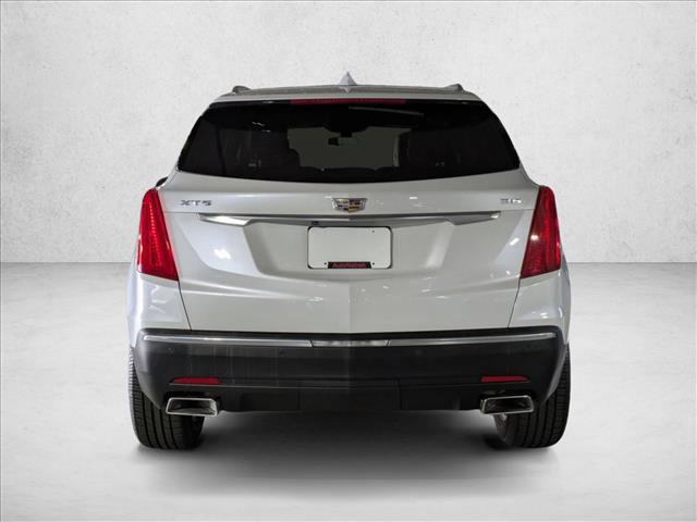 Used 2017 Cadillac XT5 FWD image 6