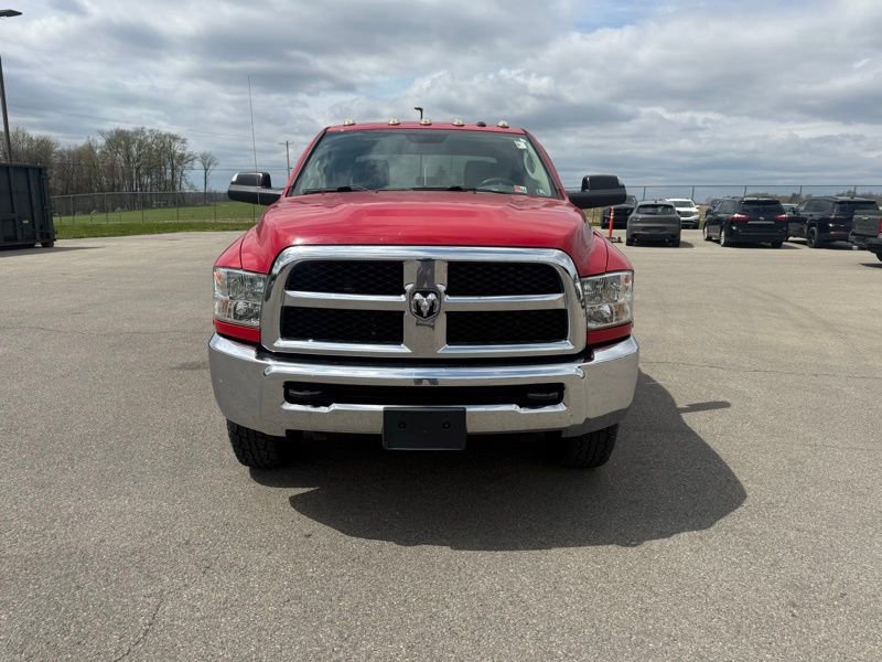 Used 2018 RAM 2500 ST AWD/4WD image 2
