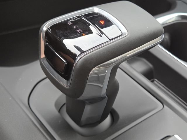 New 2026 GMC Sierra 1500 Denali w/ Technology Package AWD/4WD image 32