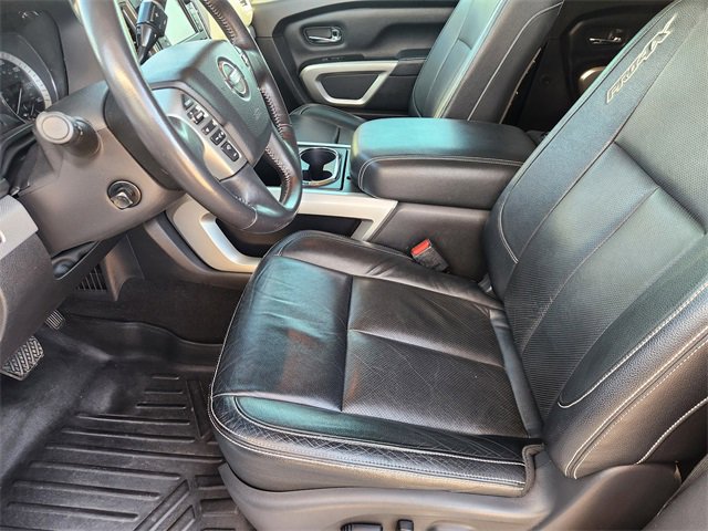 Used 2018 Nissan Titan PRO-4X w/ Pro-4x Convenience Package image 7