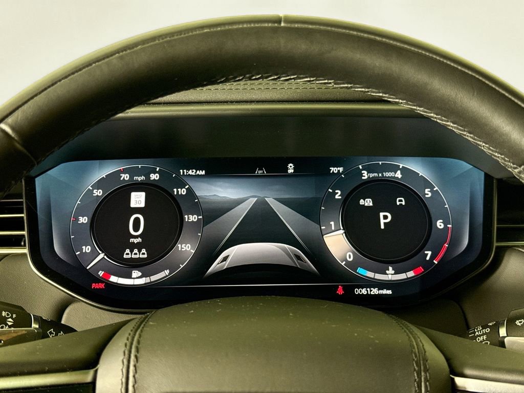 Used 2024 Land Rover Range Rover Sport SE image 10