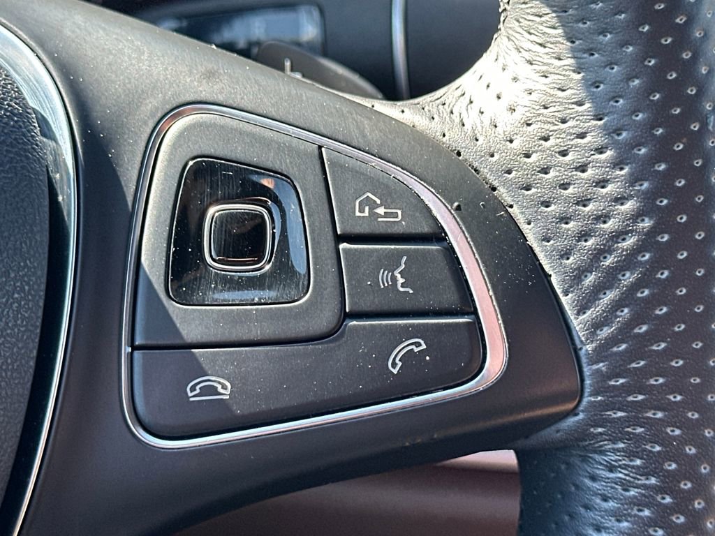 Used 2018 Mercedes-Benz E 400 E 400 image 22