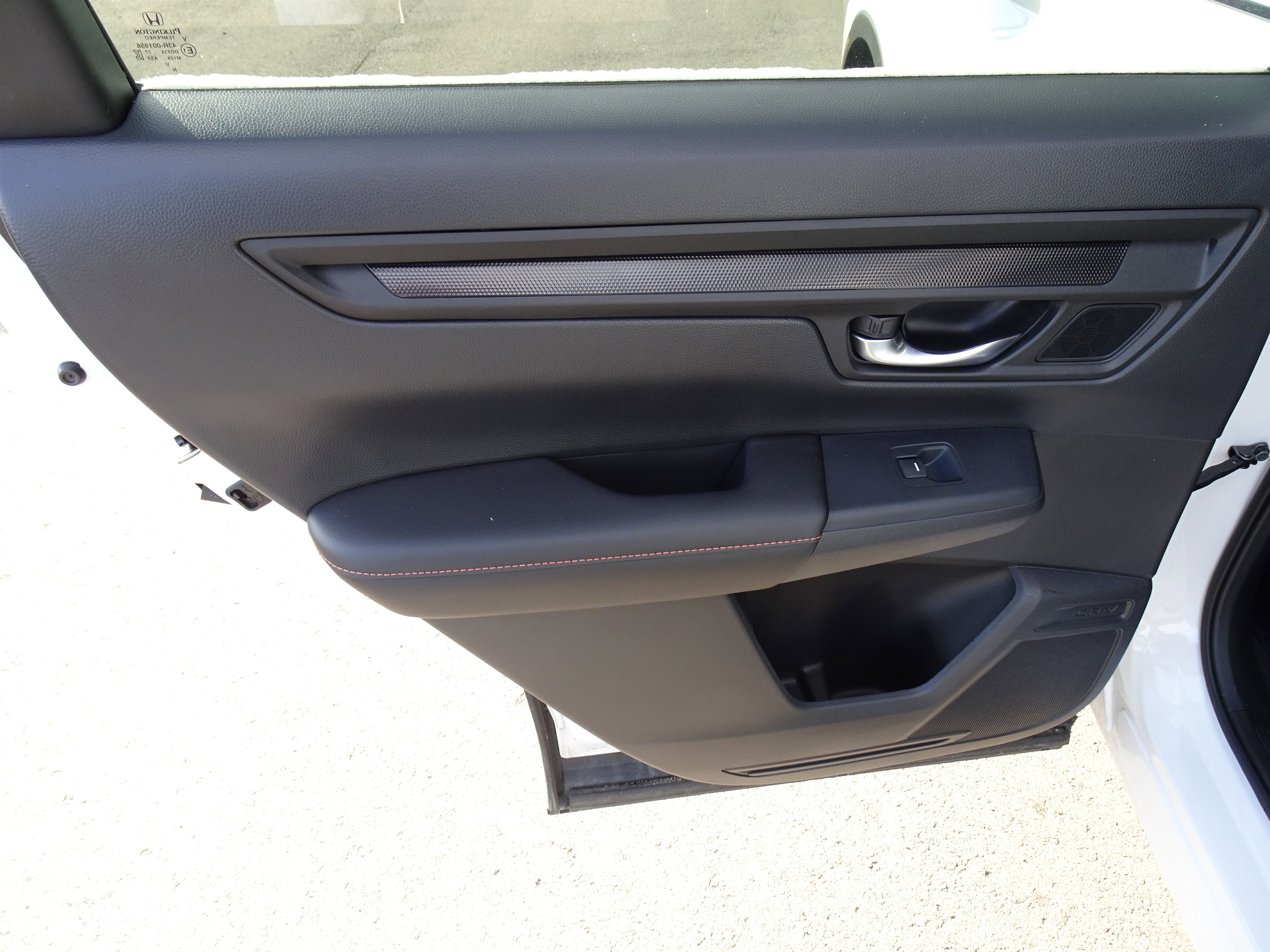 Used 2025 Honda CR-V Sport-L image 16