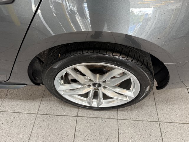 Used 2020 Audi A4 2.0T Premium Plus w/ Premium Plus Package AWD/4WD image 11