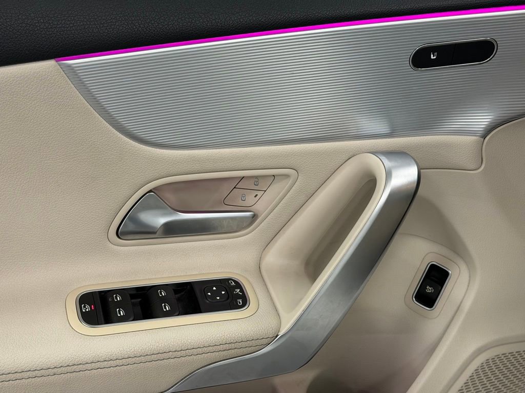 Used 2022 Mercedes-Benz A 220 image 14