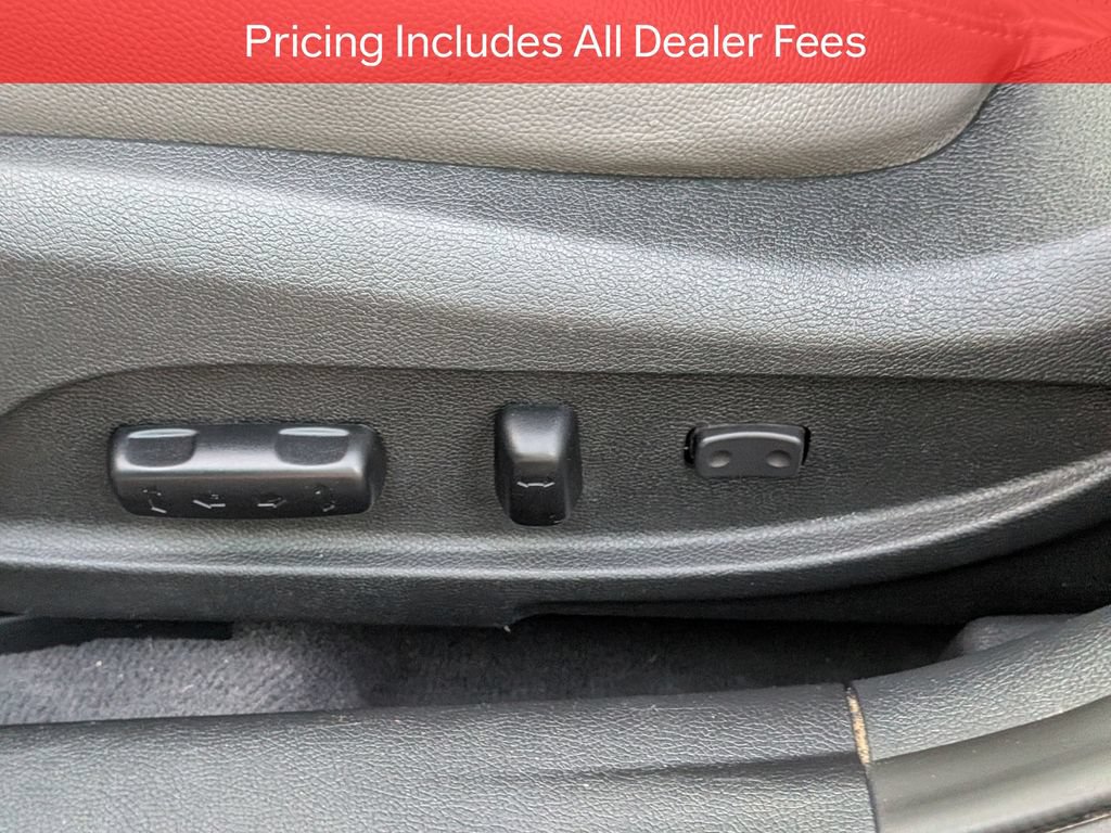 Used 2014 Hyundai Sonata Limited w/ Technology Package 05 FWD image 19