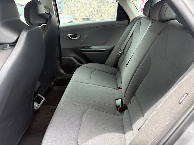 Used 2025 Kia K4 FWD image 15
