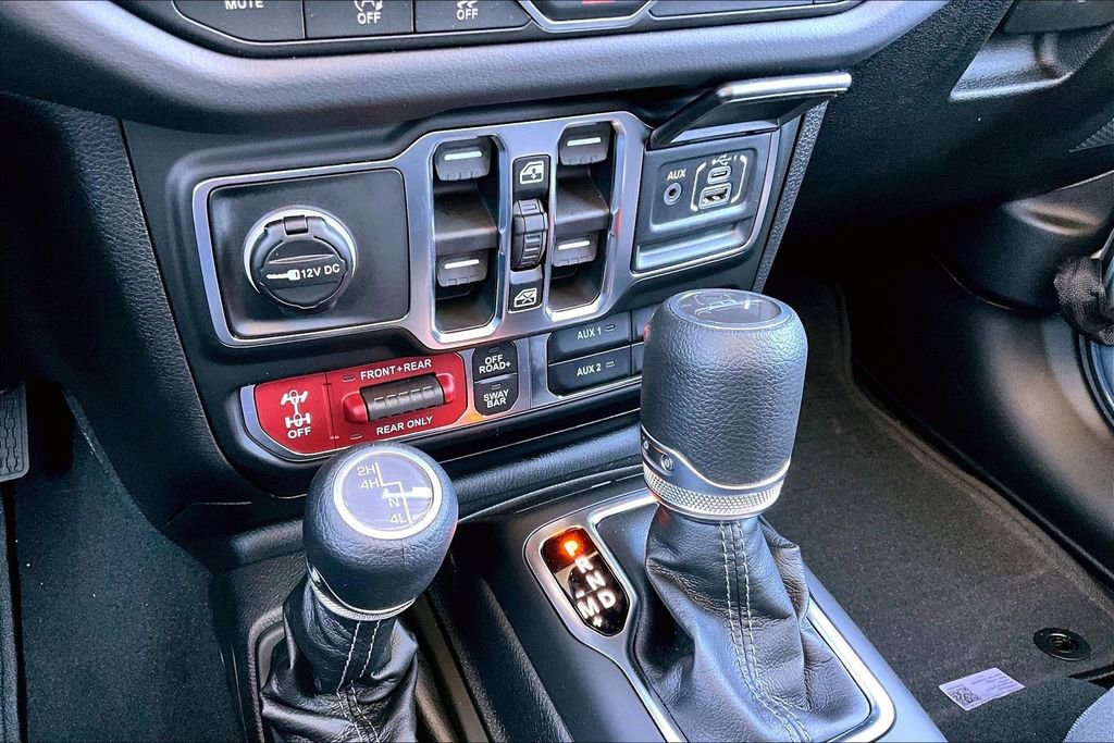 New 2026 Jeep Gladiator Rubicon w/ Steel Power Dome Hood Package image 12