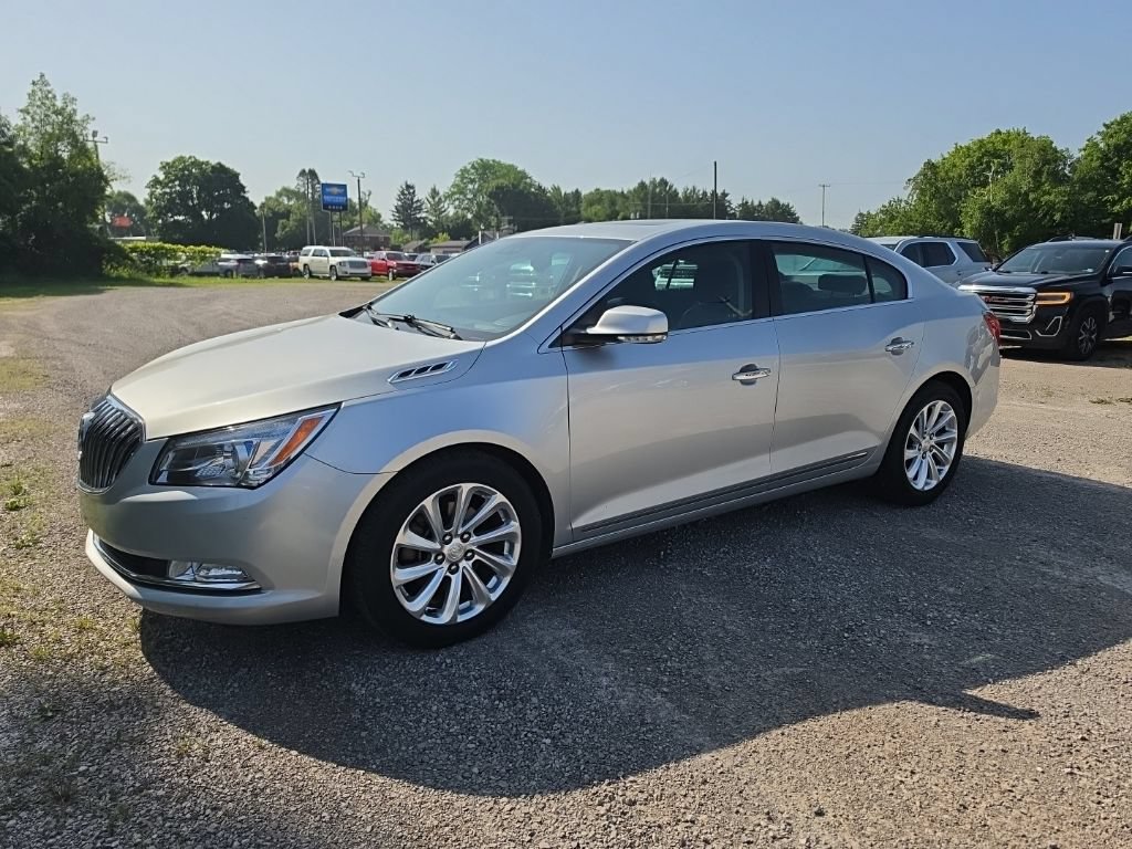 Certified 2016 Buick LaCrosse Leather w/ Experience Buick Package FWD image 3
