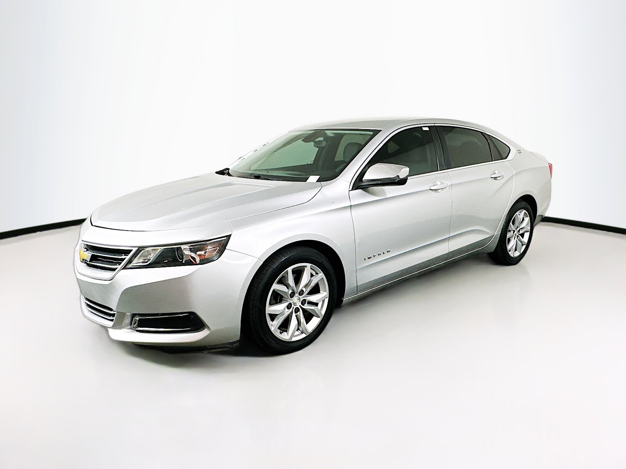 Used 2014 Chevrolet Impala LS FWD image 3