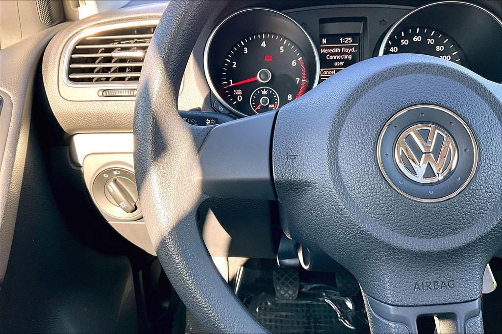 Used 2012 Volkswagen Golf 2-Door image 24