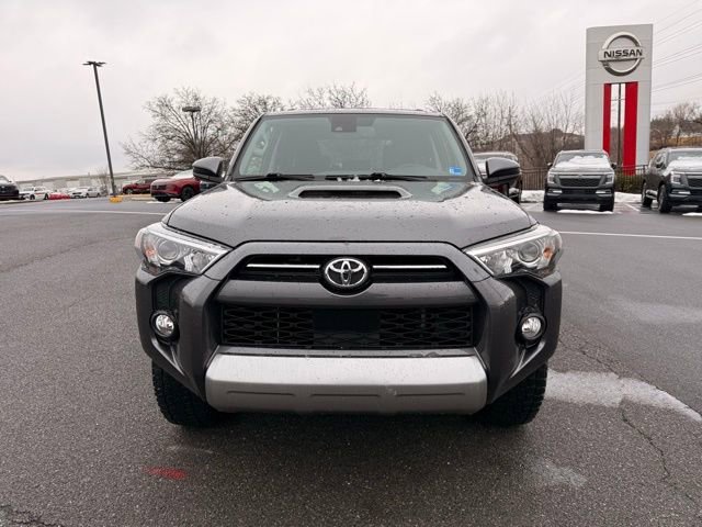 Used 2020 Toyota 4Runner TRD Off-Road AWD/4WD image 3