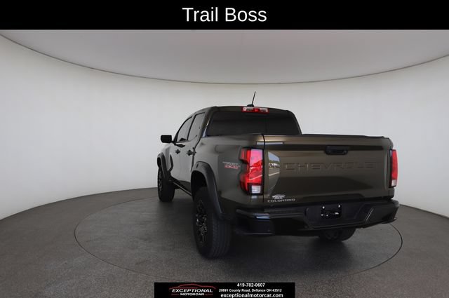 Used 2024 Chevrolet Colorado Trail Boss w/ Technology Package AWD/4WD image 13