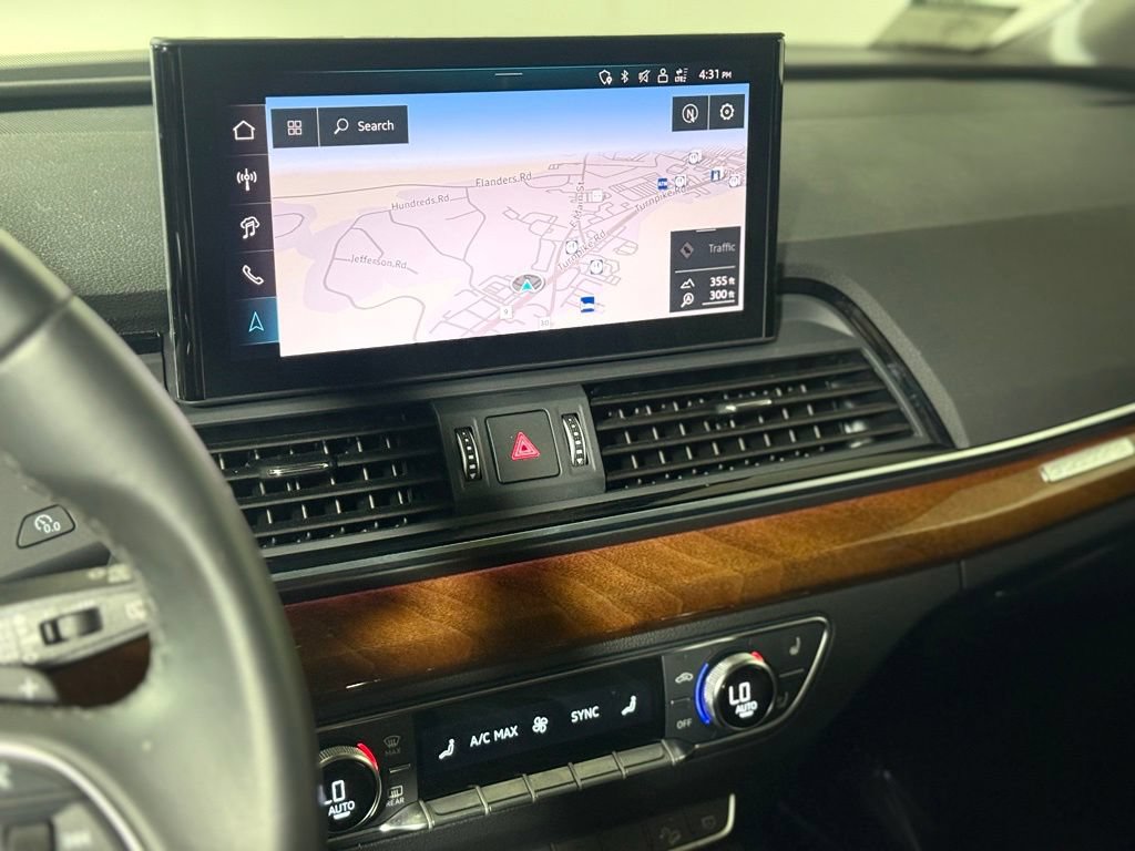 Used 2025 Audi Q5 Prestige w/ Prestige Package AWD/4WD image 14