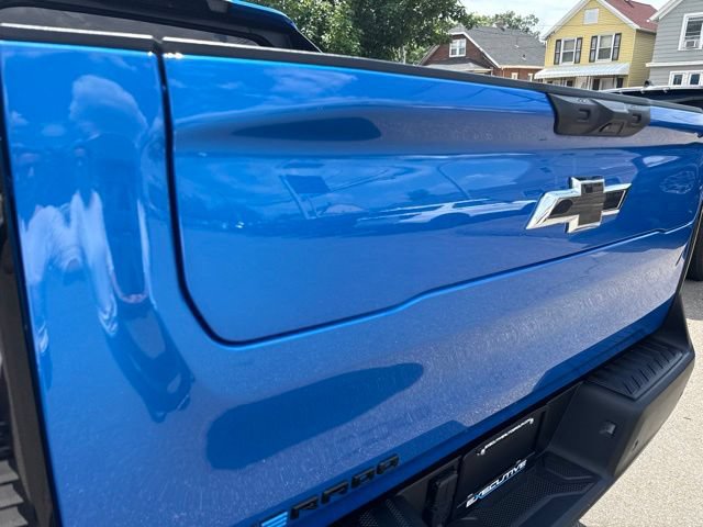 Used 2026 Chevrolet Silverado EV Trail Boss AWD/4WD image 10