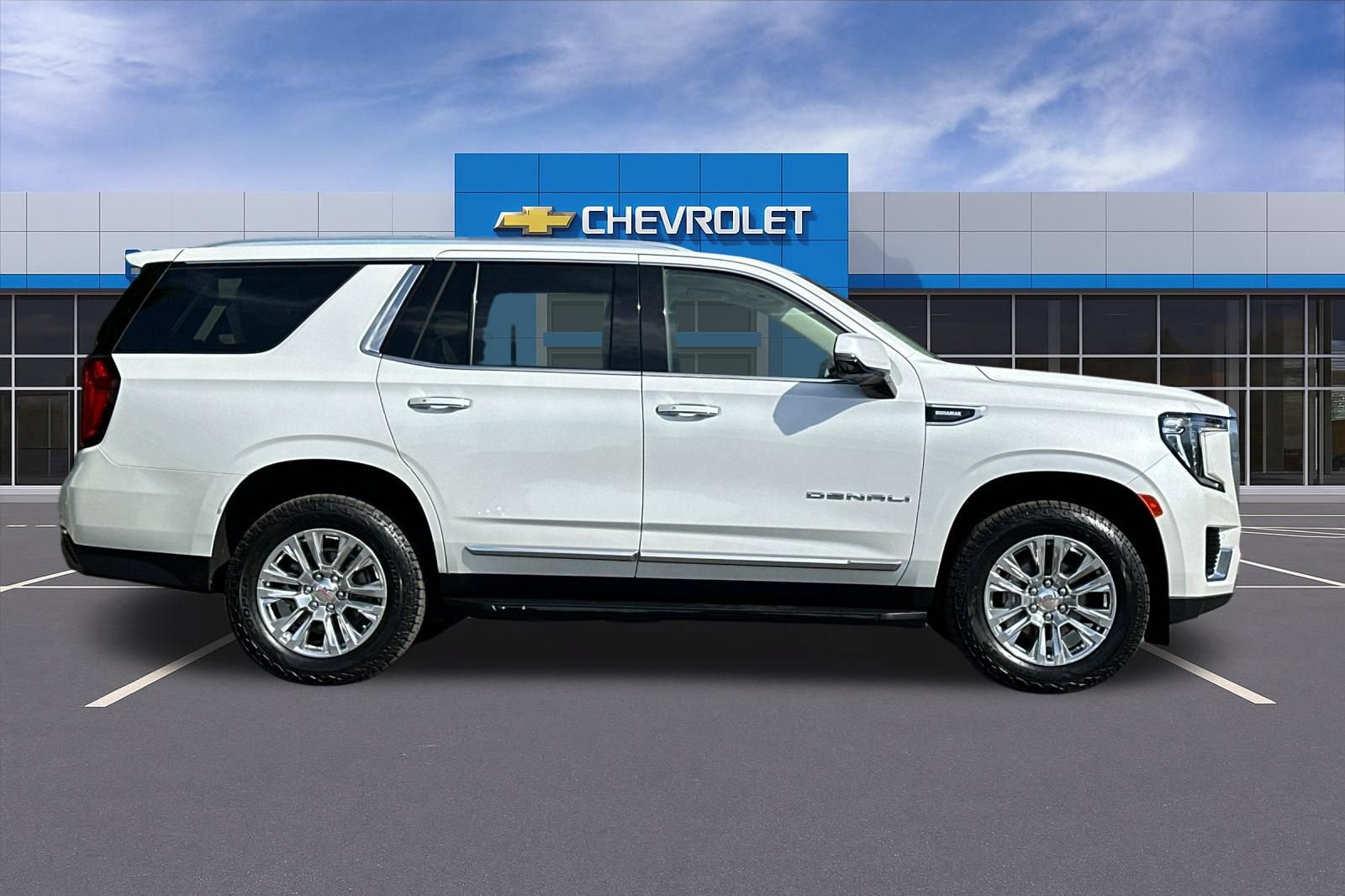 Certified 2024 GMC Yukon Denali AWD/4WD image 3