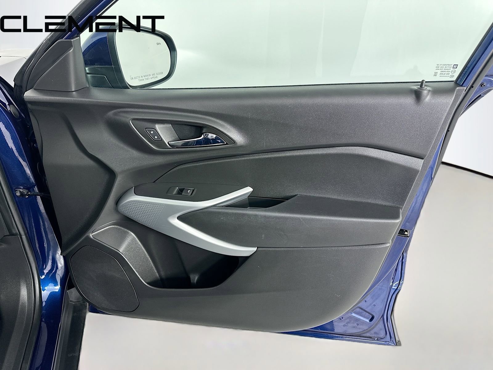 Used 2024 Chevrolet Trax LS w/ LS Convenience Package image 34