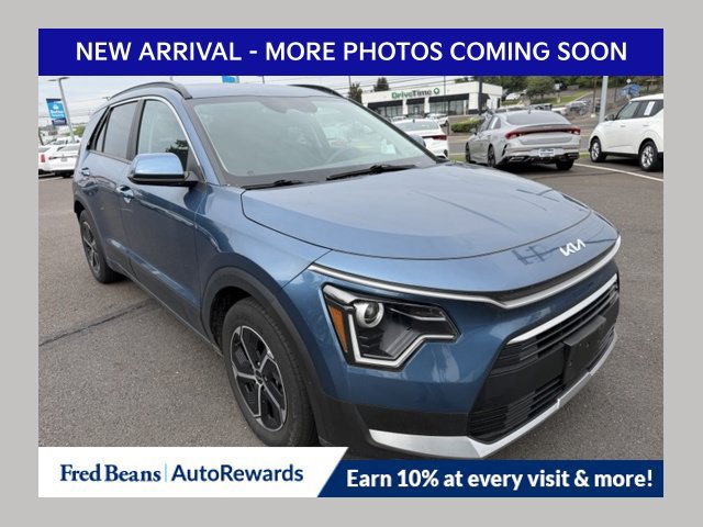 Used 2023 Kia Niro EX w/ EX Cold Weather Package
