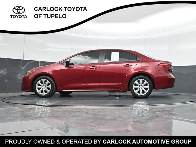 Used 2025 Toyota Corolla LE FWD image 44