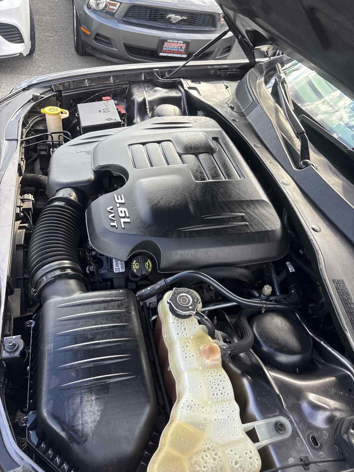 Used 2014 Chrysler 300 image 27