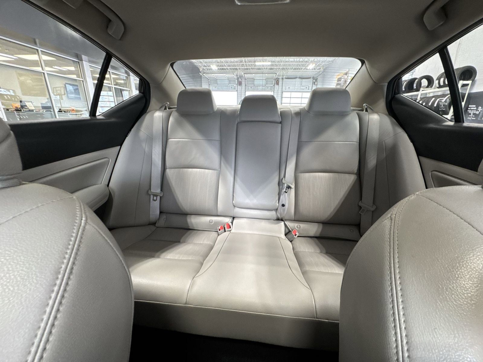 Certified 2019 Nissan Altima 2.5 Platinum AWD/4WD image 5