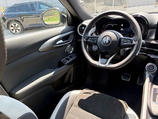 New 2026 Alfa Romeo Tonale w/ Active Assist Package AWD/4WD image 43