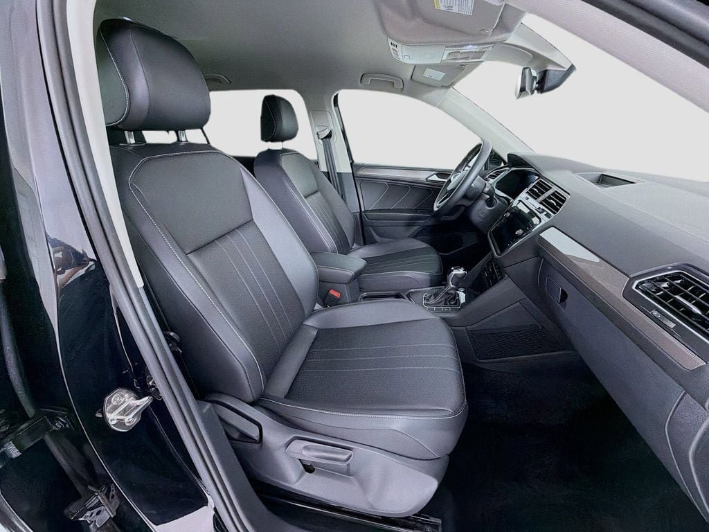 Used 2023 Volkswagen Tiguan SE FWD image 27