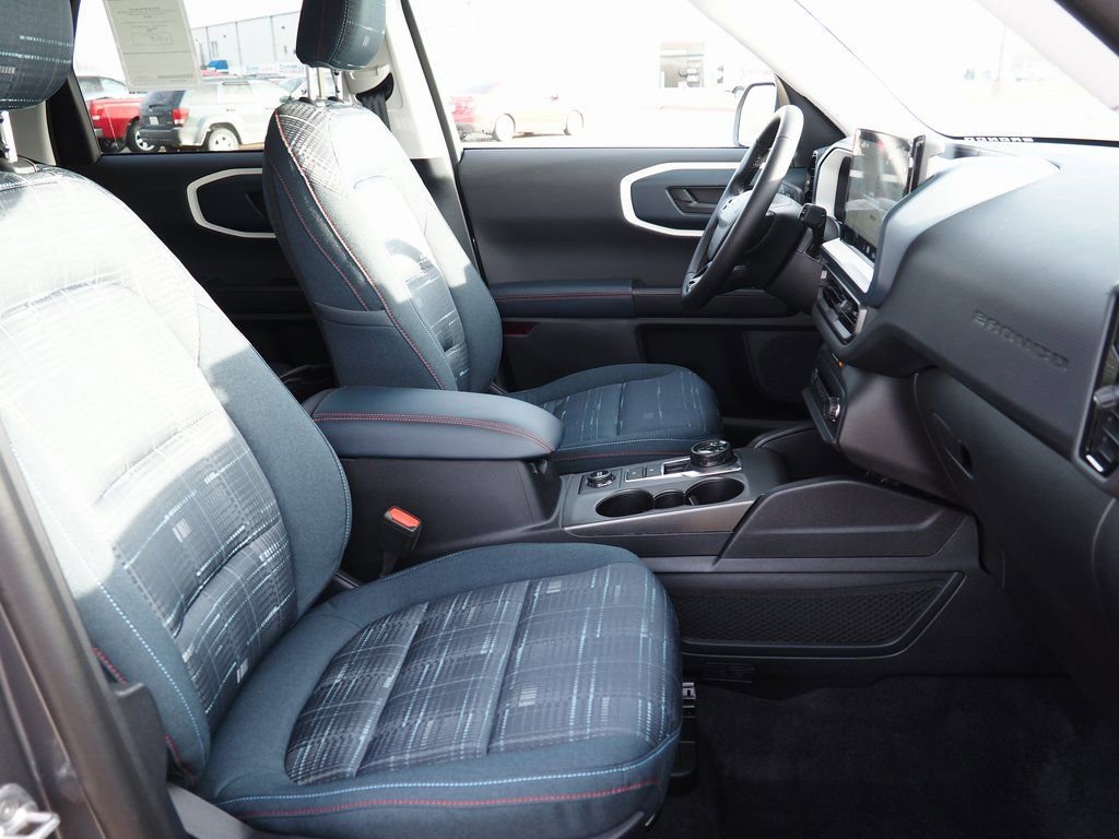 New 2025 Ford Bronco Sport Heritage w/ Convenience Package image 8
