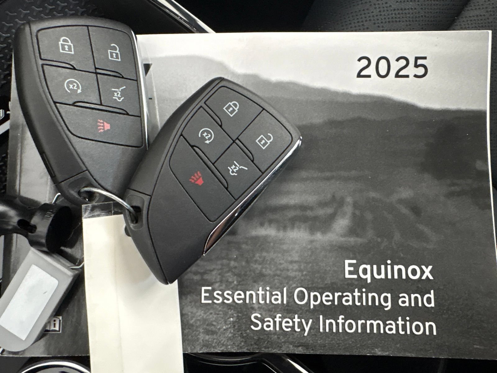 Used 2025 Chevrolet Equinox RS w/ Convenience Package III FWD image 34