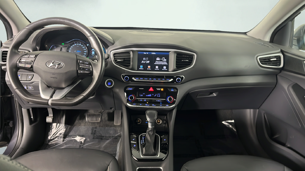 Used 2018 Hyundai Ioniq Limited FWD image 21