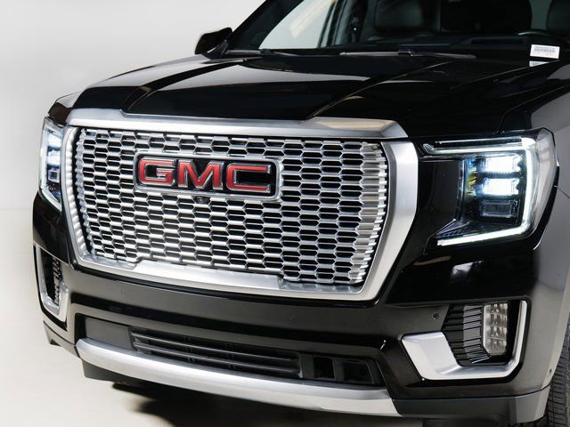 Used 2023 GMC Yukon Denali w/ Denali Reserve Package AWD/4WD image 31