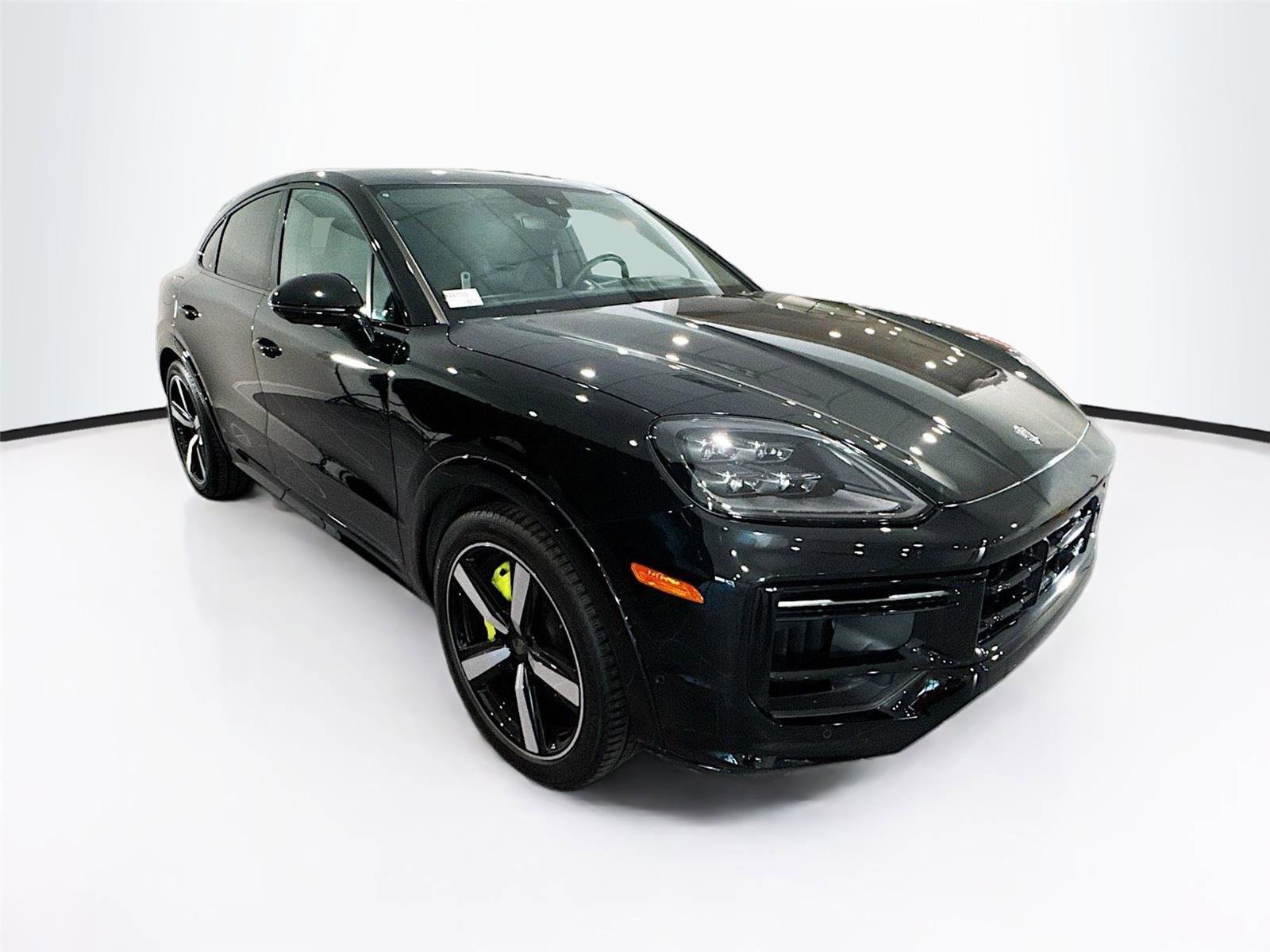 Used 2025 Porsche Cayenne Turbo image 36