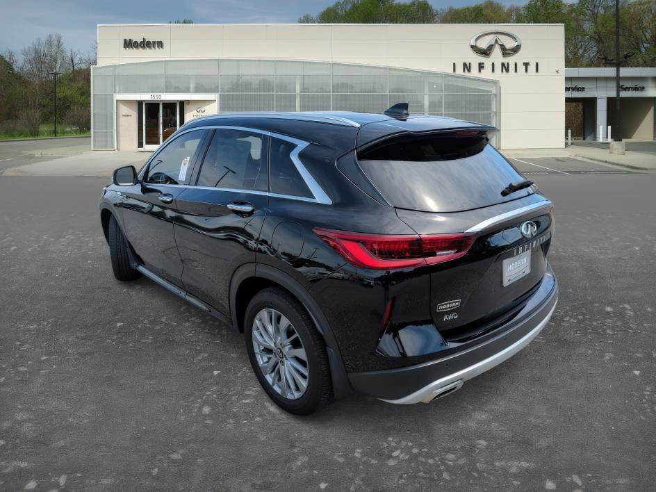 Certified 2025 INFINITI QX50 Luxe AWD/4WD image 5