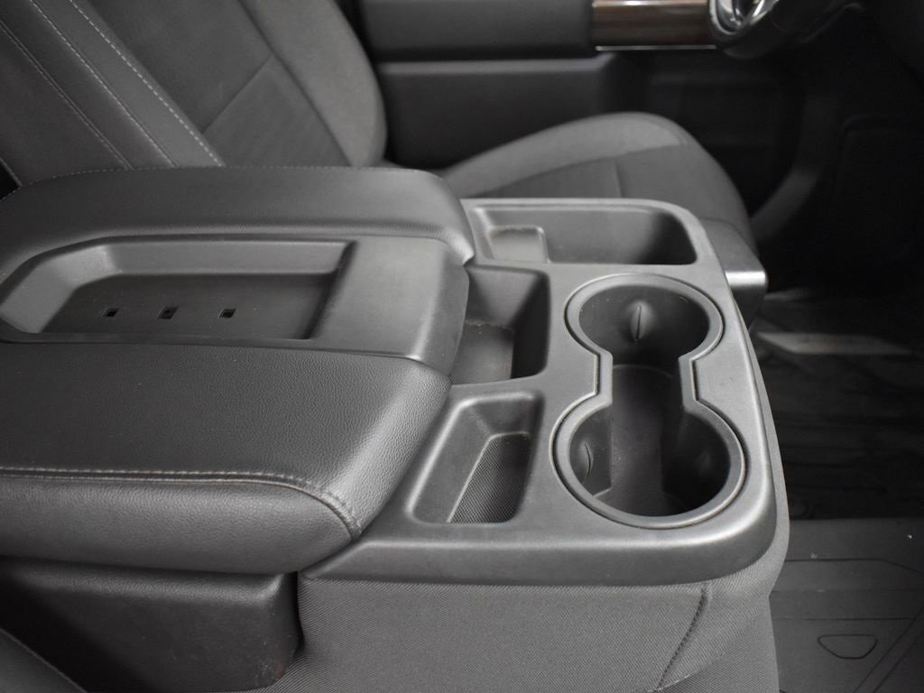 Used 2020 Chevrolet Silverado 1500 LT w/ Texas Edition image 31