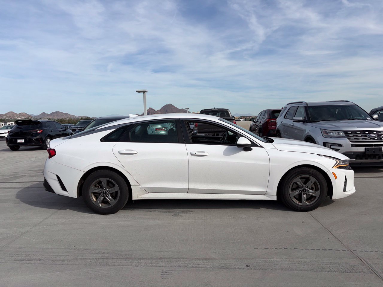 Used 2023 Kia K5 LXS FWD image 3