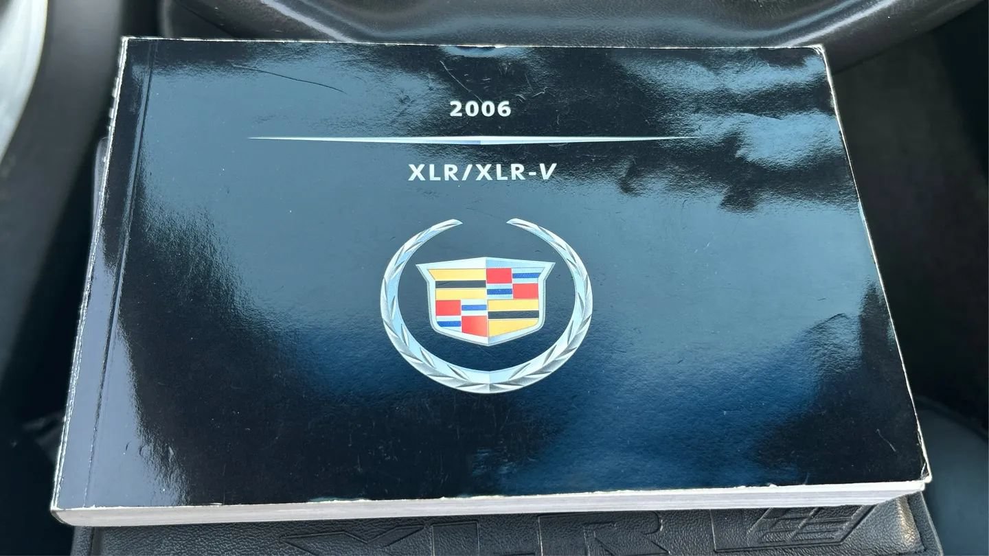 Used 2006 Cadillac XLR V RWD image 20