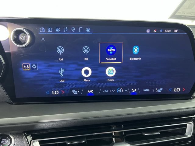 Certified 2024 Chevrolet Traverse LT w/ Enhanced Driving Package AWD/4WD image 13