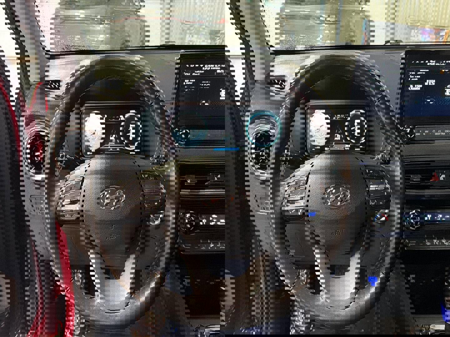 Used 2022 Hyundai Kona Limited image 17