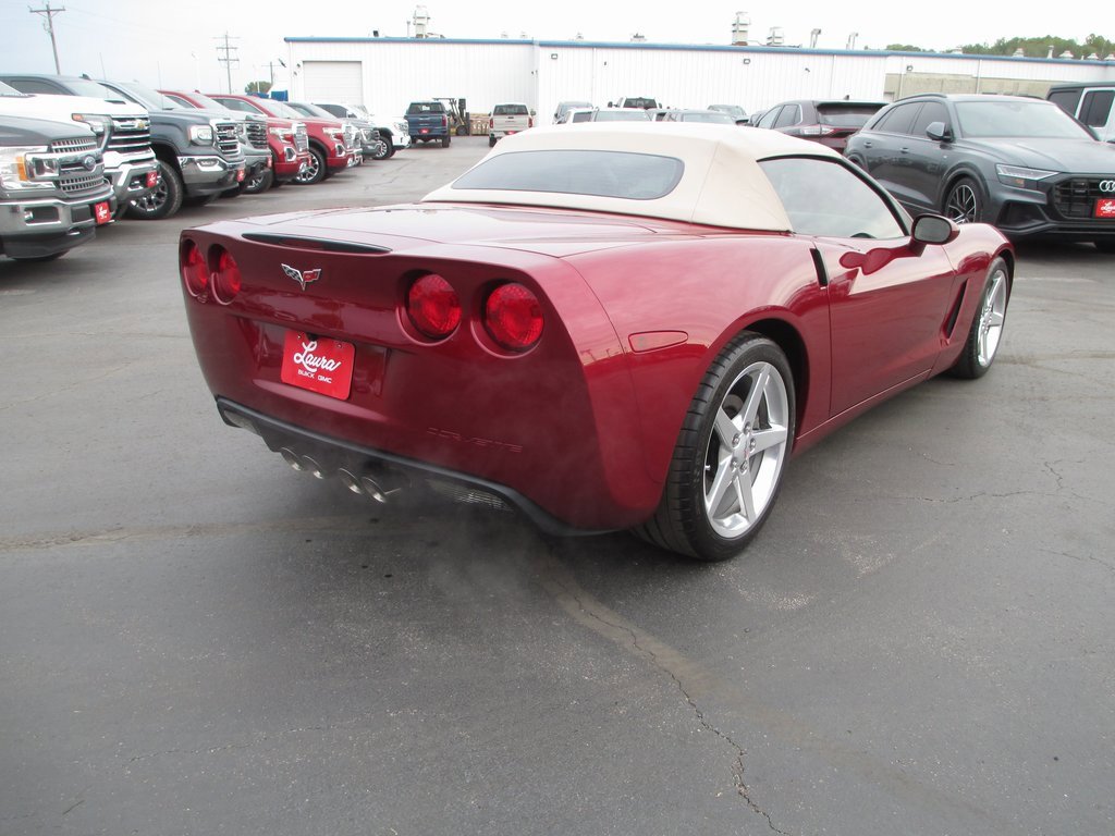 Used 2006 Chevrolet Corvette Convertible w/ Preferred Equipment Group image 4