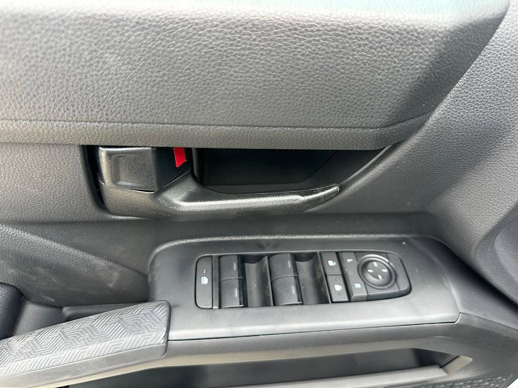 New 2026 Toyota Tacoma SR5 AWD/4WD image 12