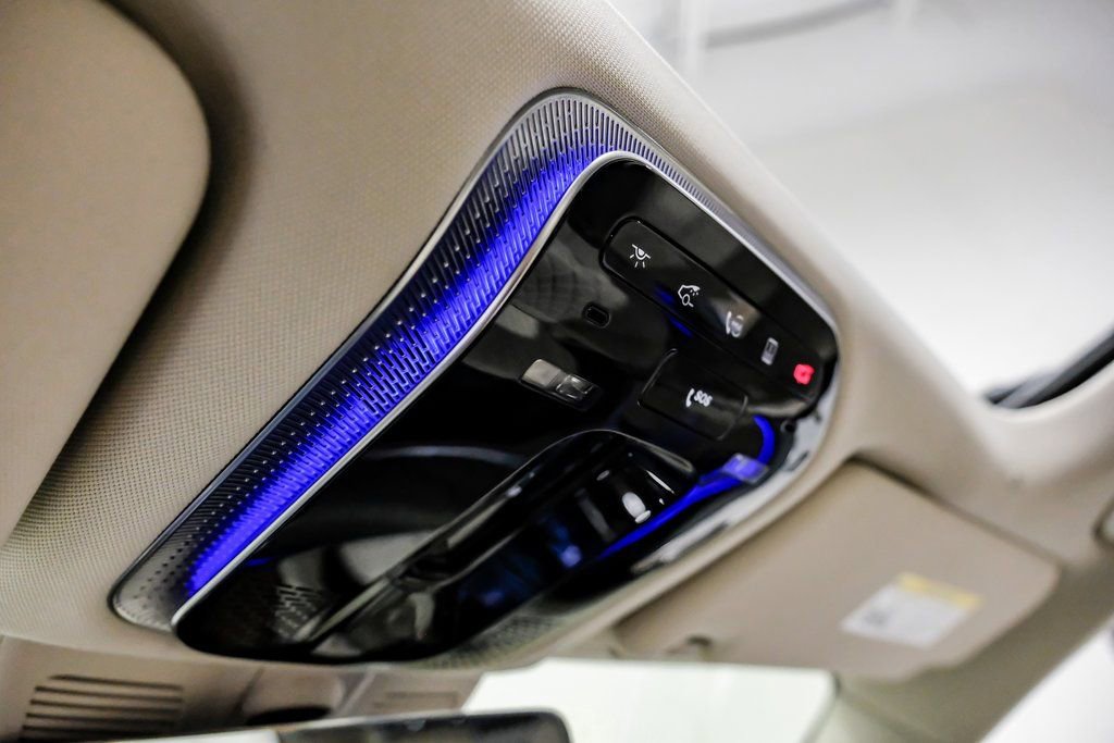 Used 2025 Mercedes-Benz S 580 4MATIC Sedan image 22