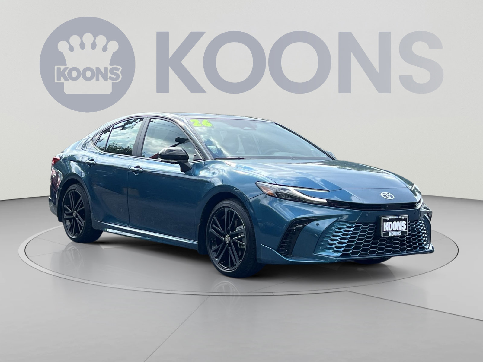 Used 2026 Toyota Camry XSE w/ Premium Plus Package FWD image 2
