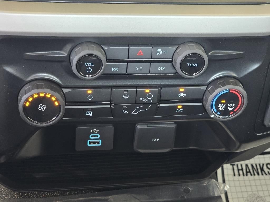 New 2025 Ford F550 4x4 Regular Cab Super Duty image 12
