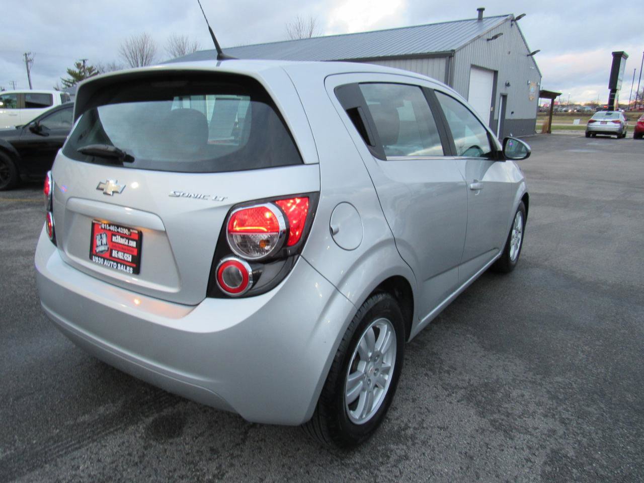 Used 2012 Chevrolet Sonic LT image 6