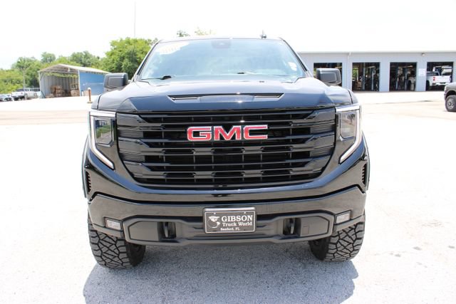 Used 2026 GMC Sierra 1500 Elevation AWD/4WD image 2