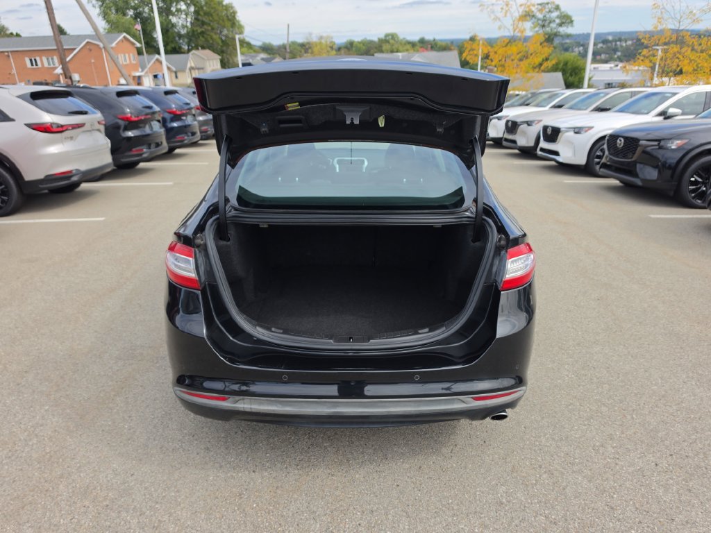 Used 2013 Ford Fusion SE FWD image 13