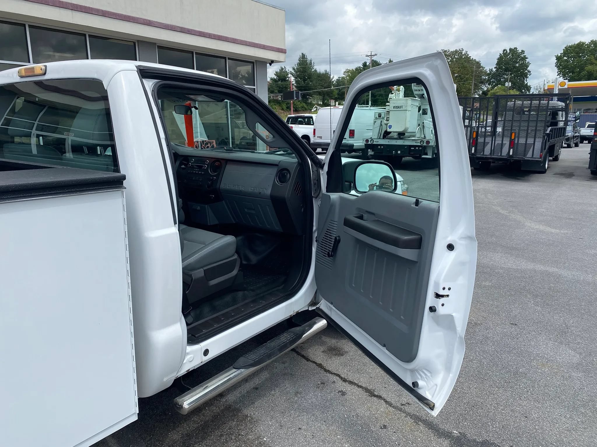 Used 2016 Ford F250 XL RWD image 19