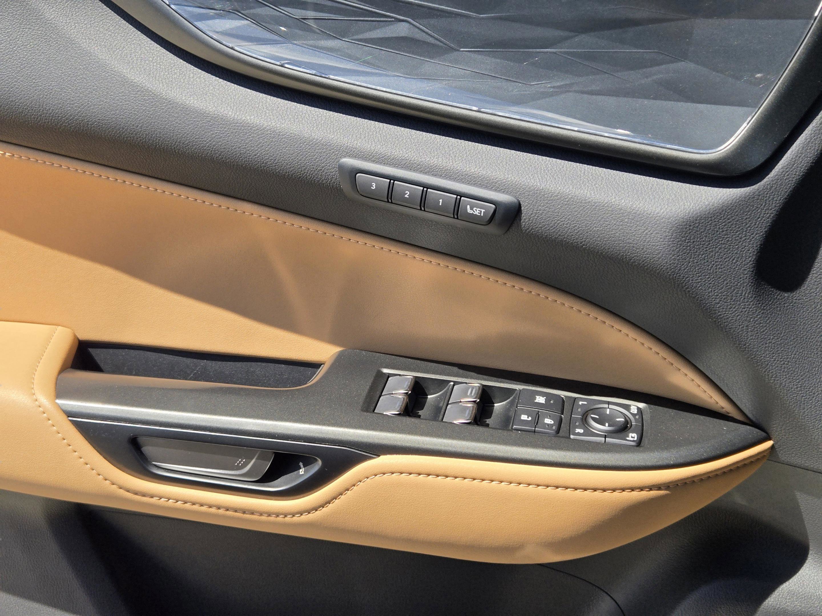 Used 2024 Lexus NX 250 FWD image 22